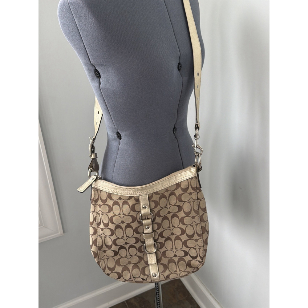 COACH Chelsea Hobo 32 Shoulder Bag Purse Pink /Silver Pebbled Leather 2 Way